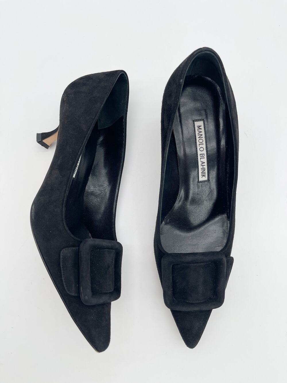 Manolo Blahnik Maysale Black Suede Buckle Pointed Toe Kitten Heel Pumps IT 37